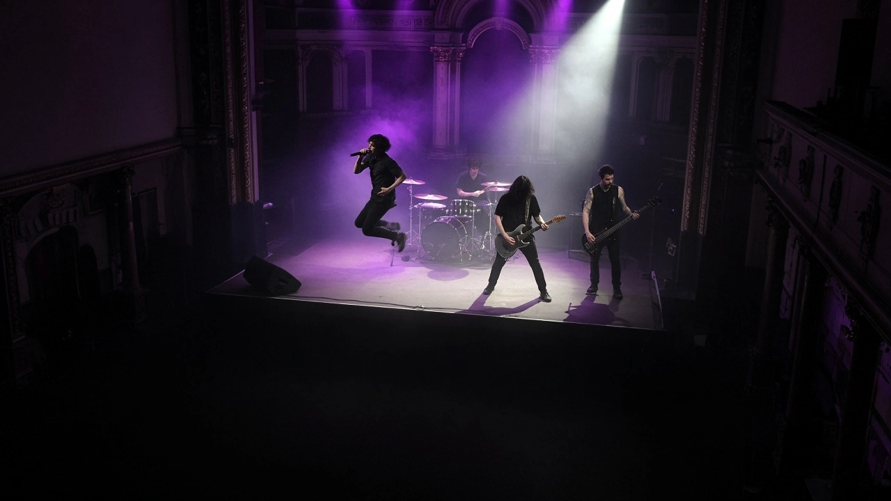 MOVEMENTS - HAPPIER NOW USA TOUR