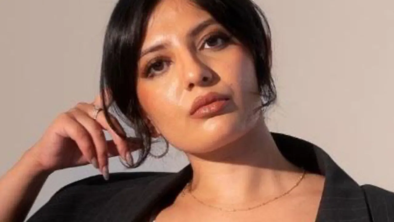 GAURI B: YEARS IN THE BREAKING